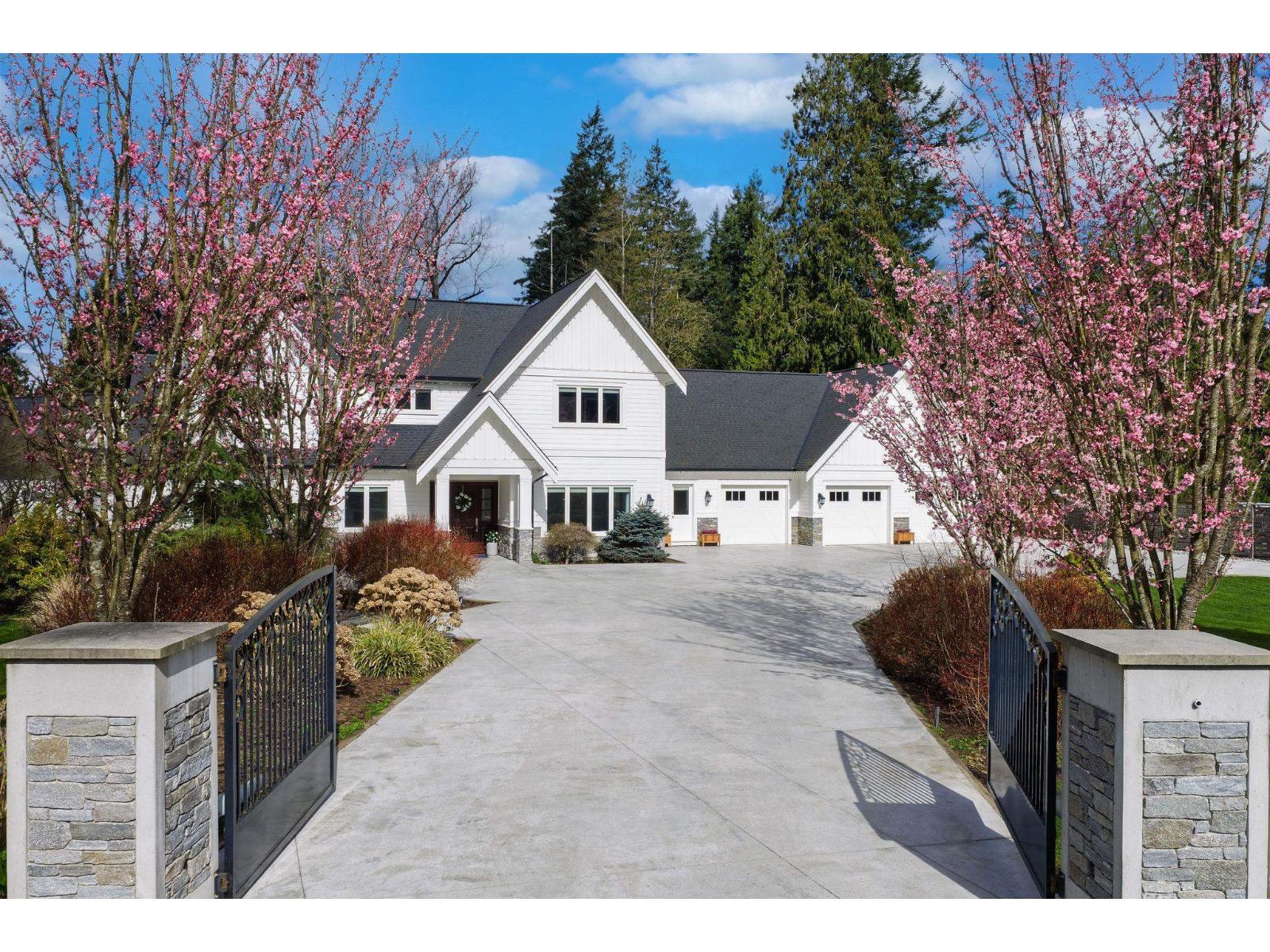 20053 FERNRIDGE CRESCENT, Langley