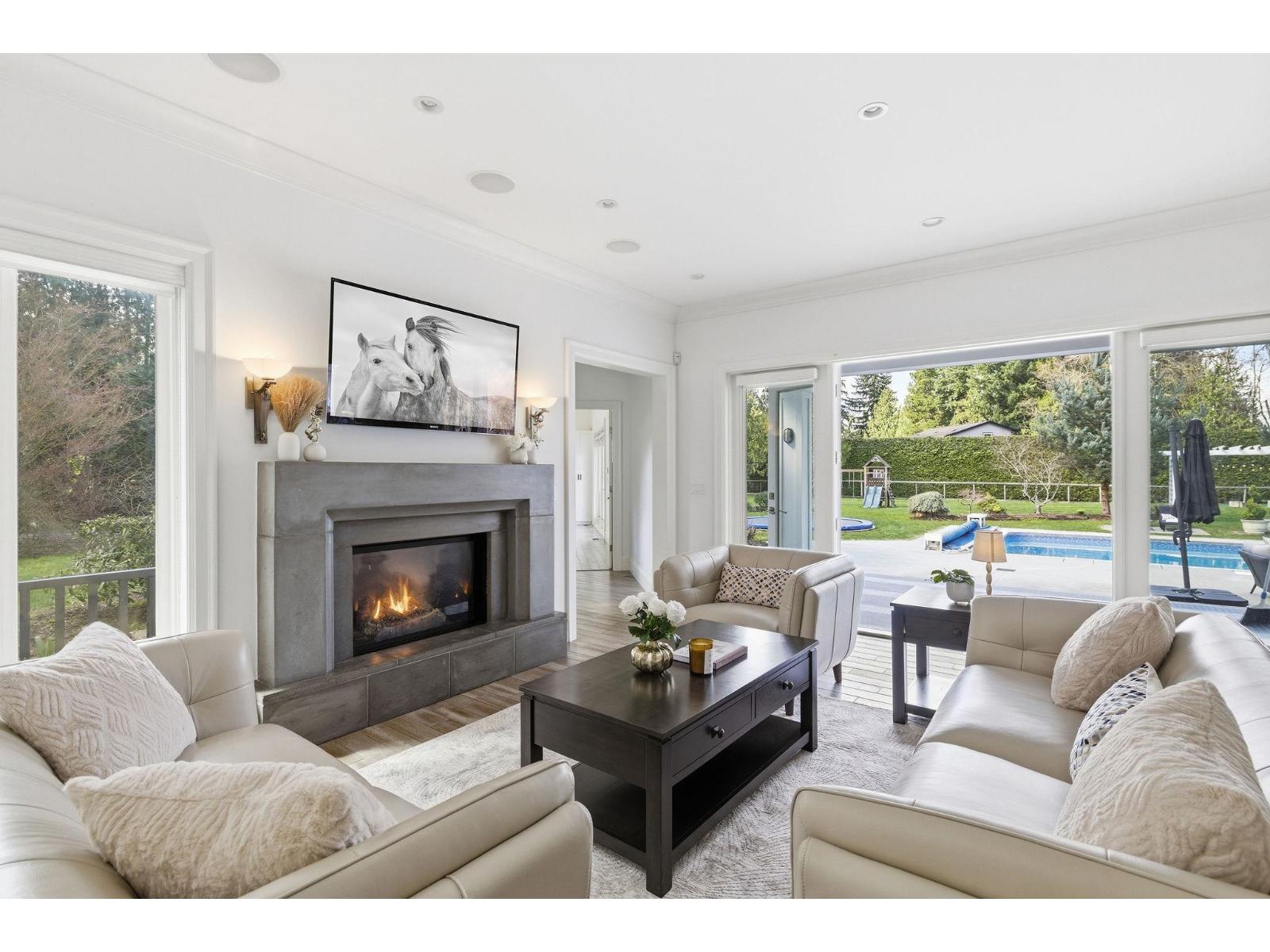 20053 FERNRIDGE CRESCENT, Langley