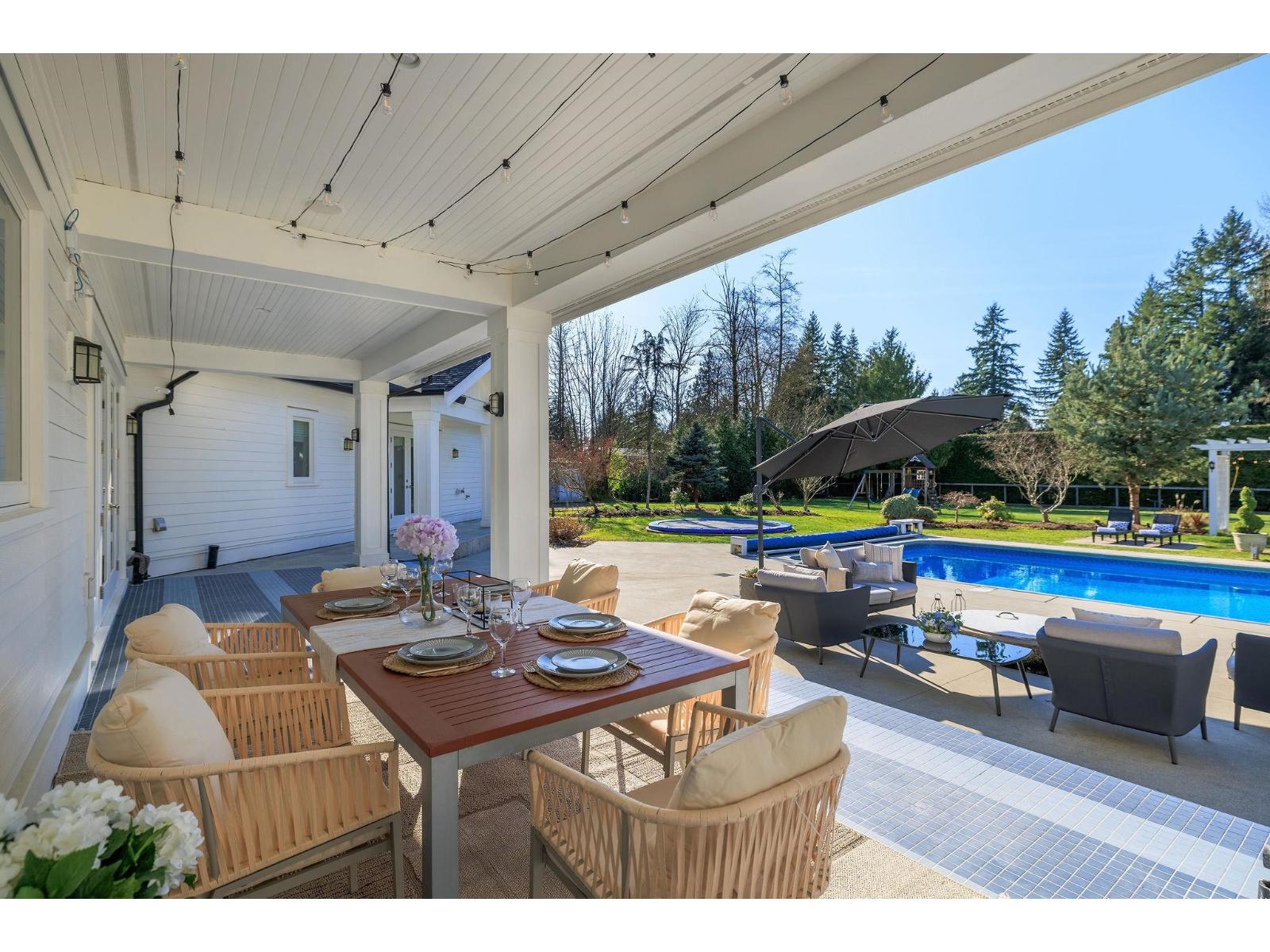 20053 FERNRIDGE CRESCENT, Langley