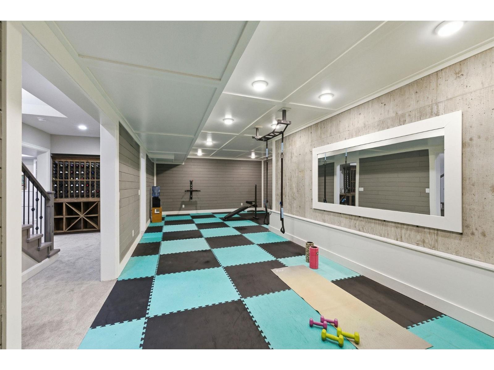 20053 FERNRIDGE CRESCENT, Langley