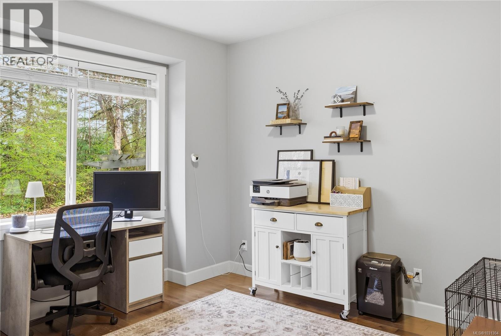 348 WESSEX LANE - 19