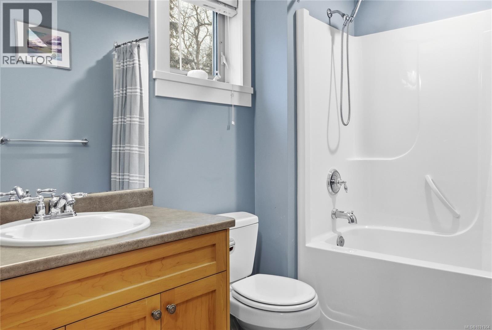 348 WESSEX LANE - 22