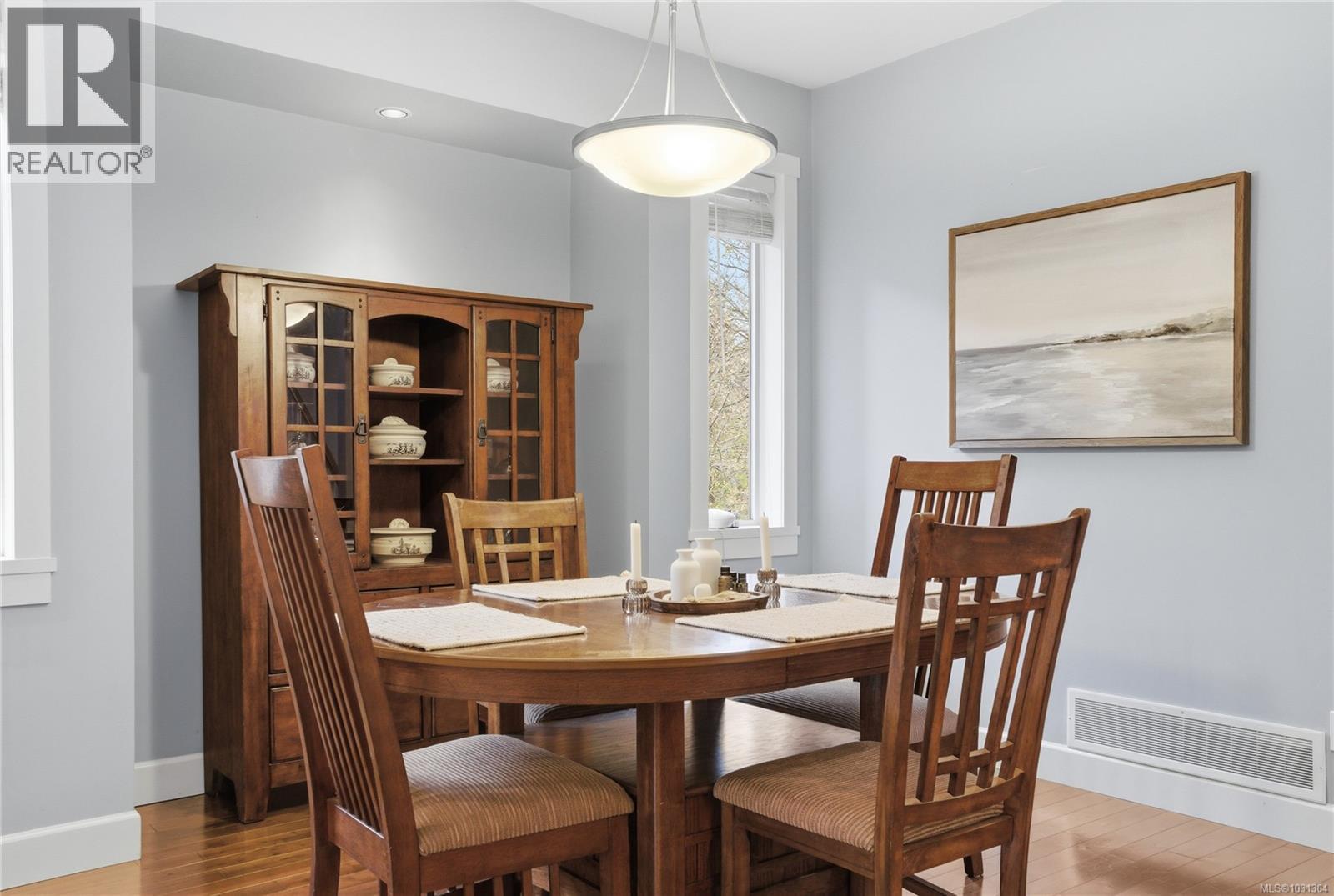 348 WESSEX LANE - 16