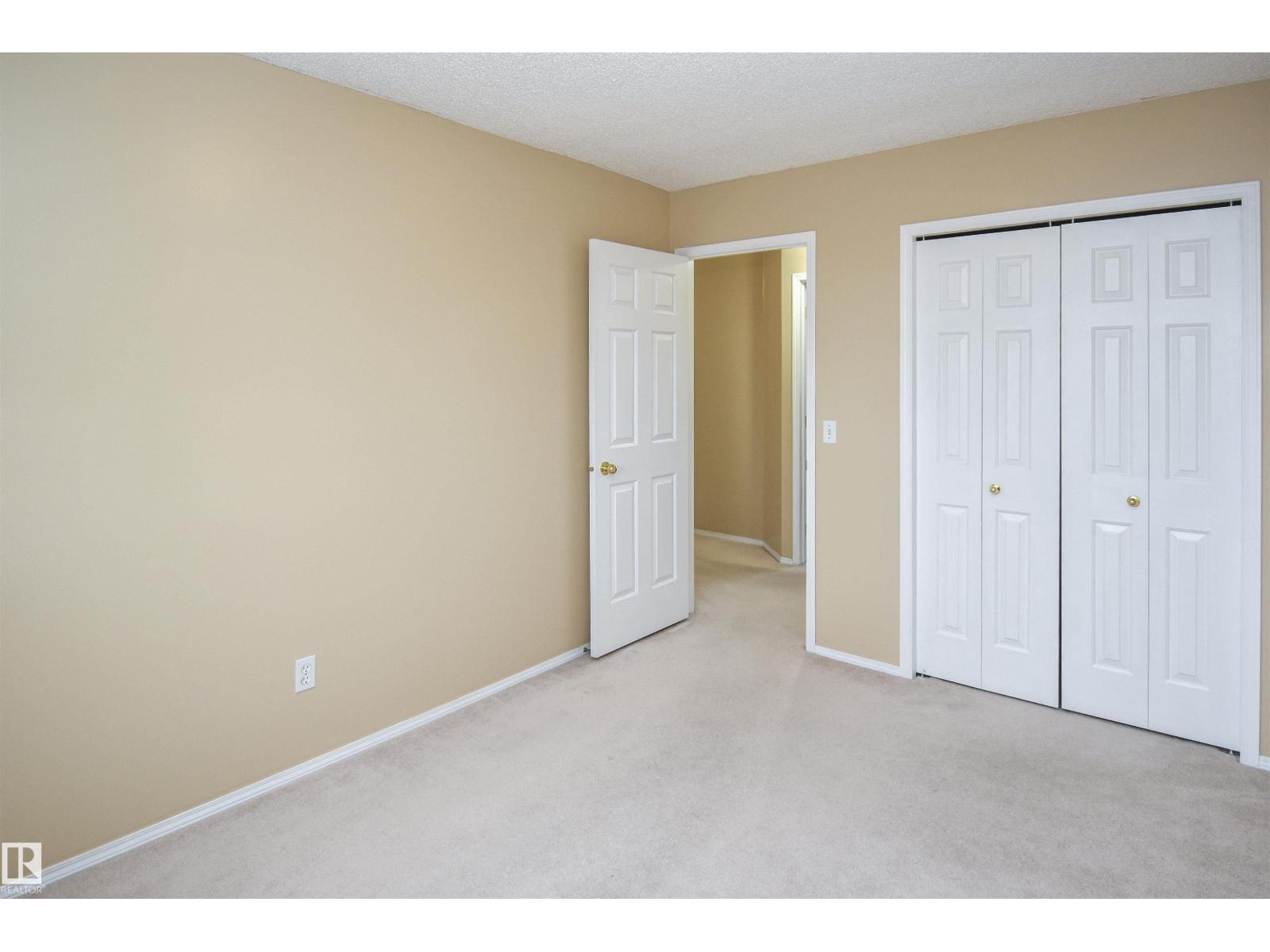 4112 37A AV NW, Edmonton