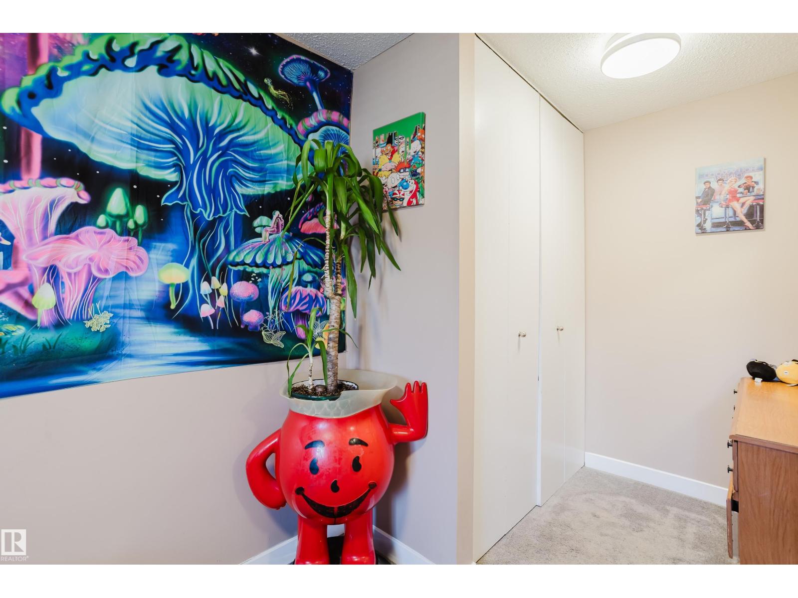 #8 14120 80 ST NW, Edmonton