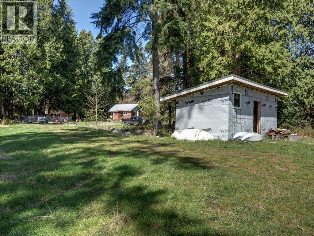 394 PRATT ROAD, Gibsons