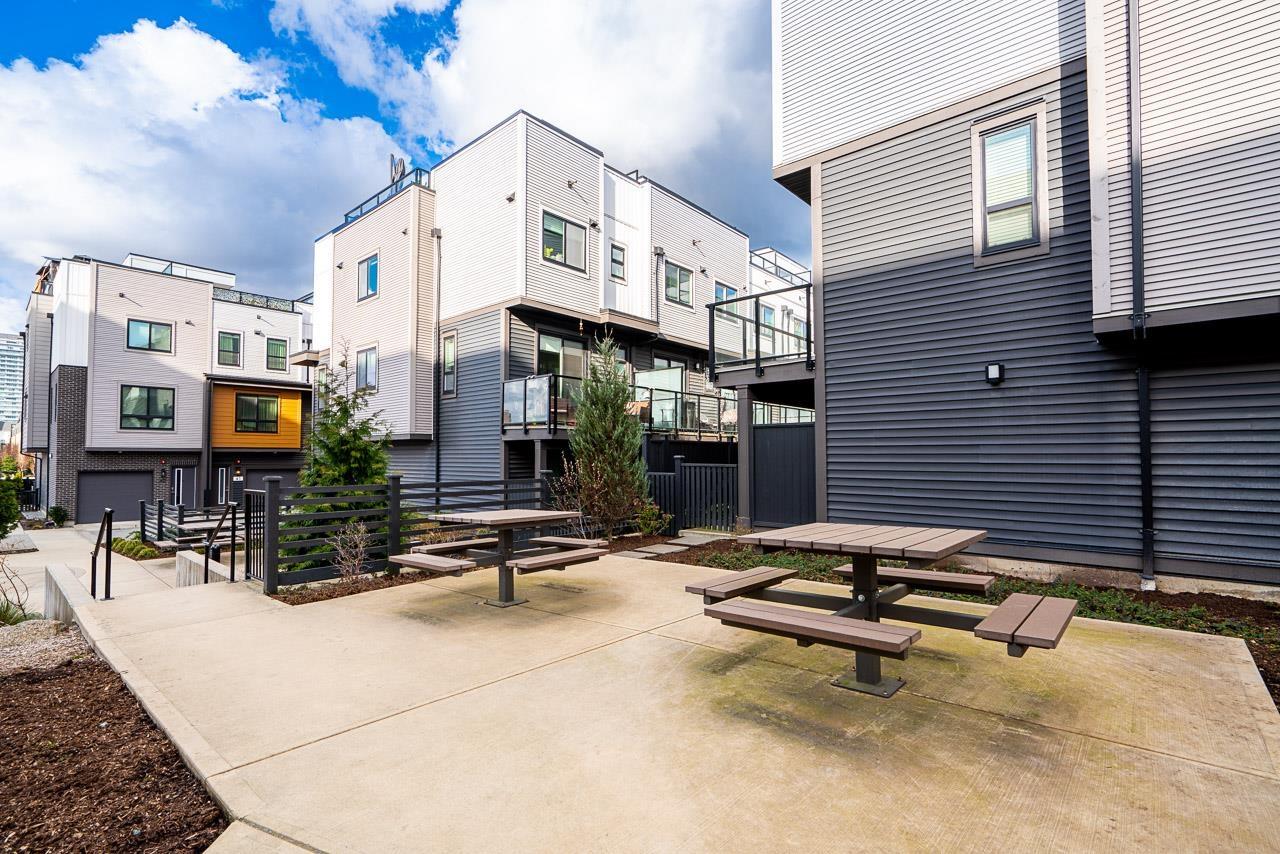 50 20057 82 AVENUE, Langley