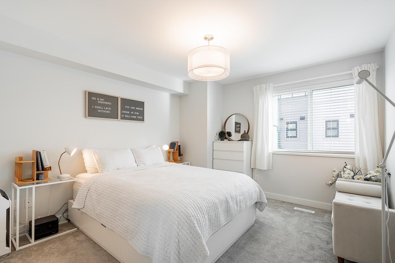 50 20057 82 AVENUE, Langley