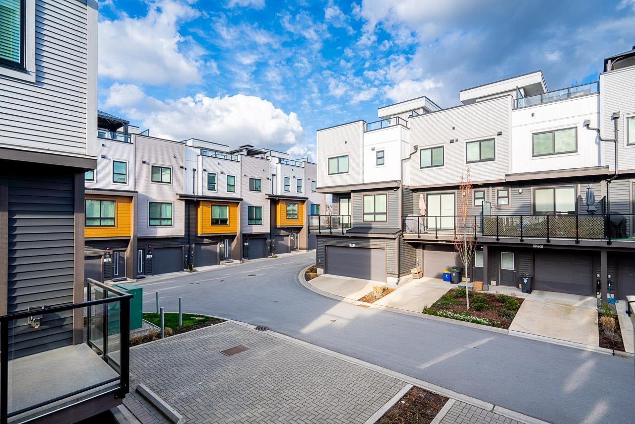 50 20057 82 AVENUE, Langley