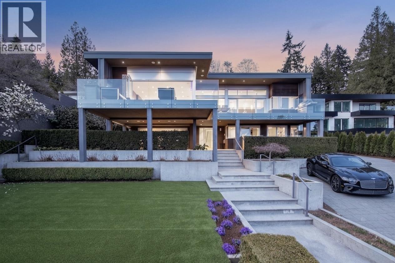 3305 WESTMOUNT ROAD, West Vancouver