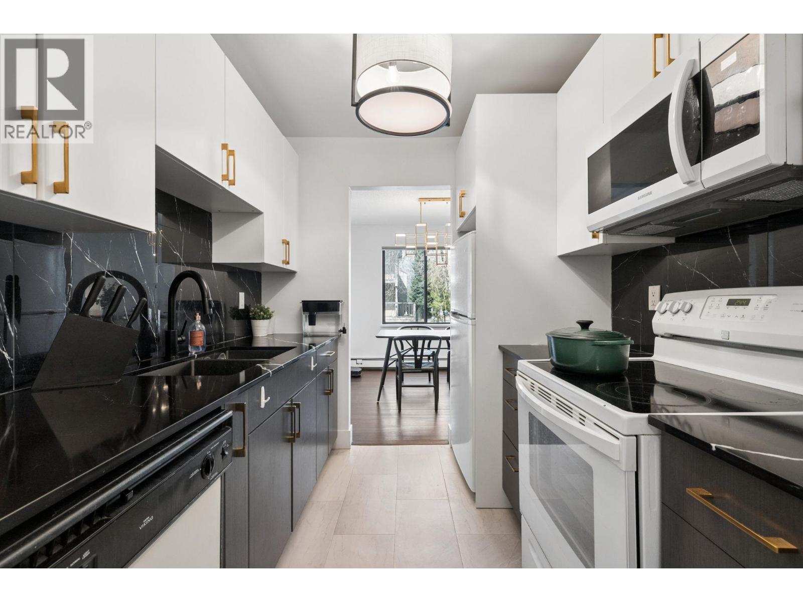 #218-8411 ACKROYD Road, Richmond