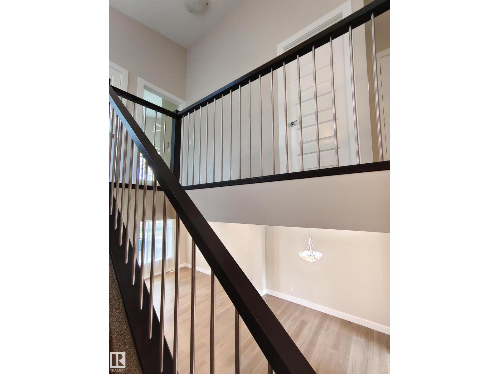 9527 75 AV NW, Edmonton