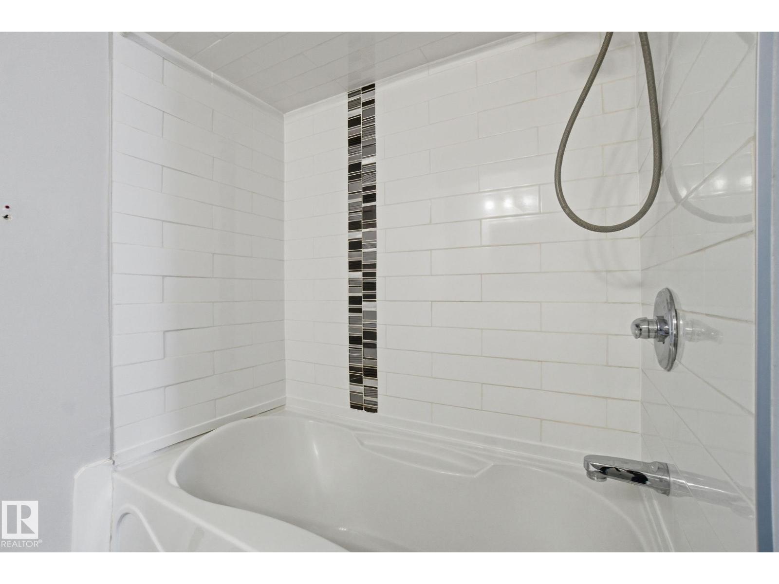 9916 108 ST, Fort Saskatchewan