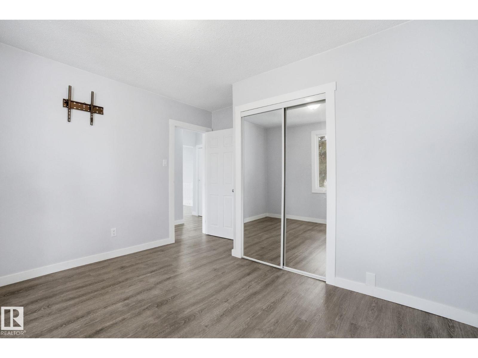 9916 108 ST, Fort Saskatchewan