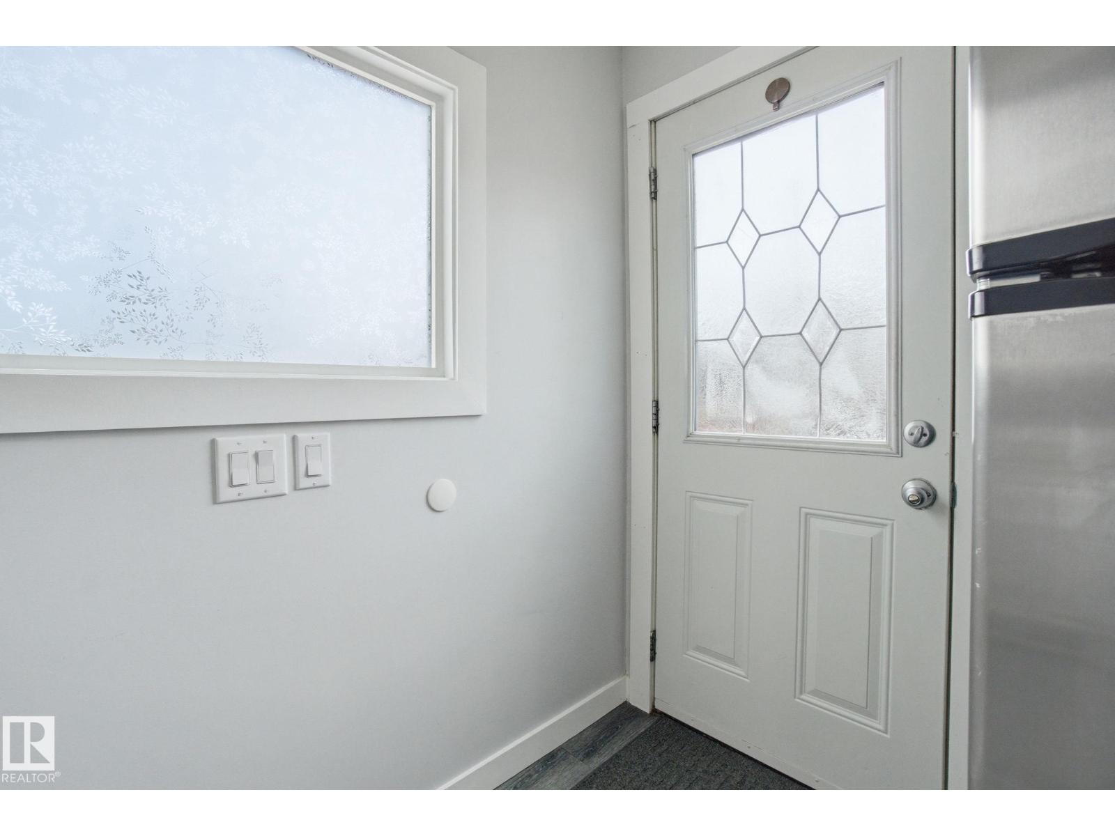 9916 108 ST, Fort Saskatchewan