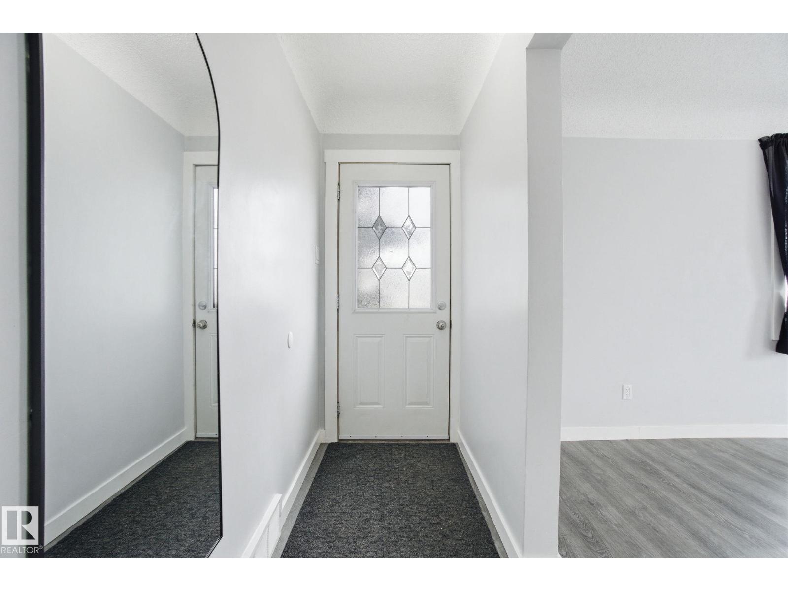 9916 108 ST, Fort Saskatchewan