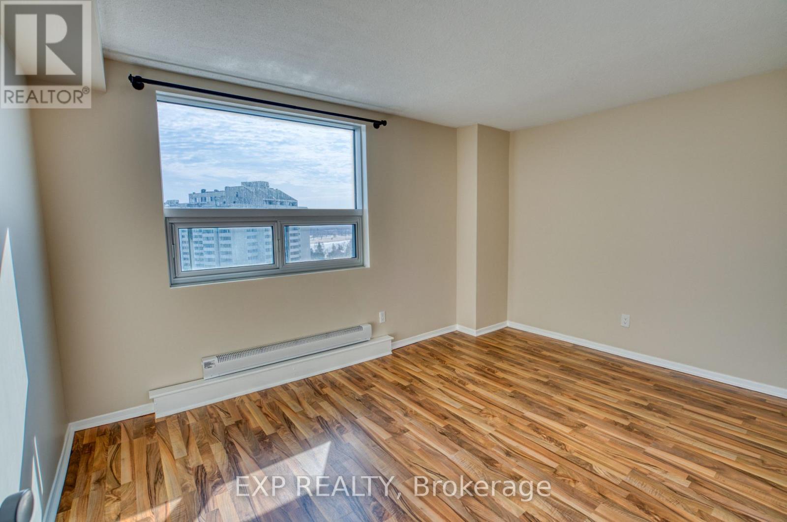 1201 - 1380 PRINCE OF WALES DRIVE — photo 20