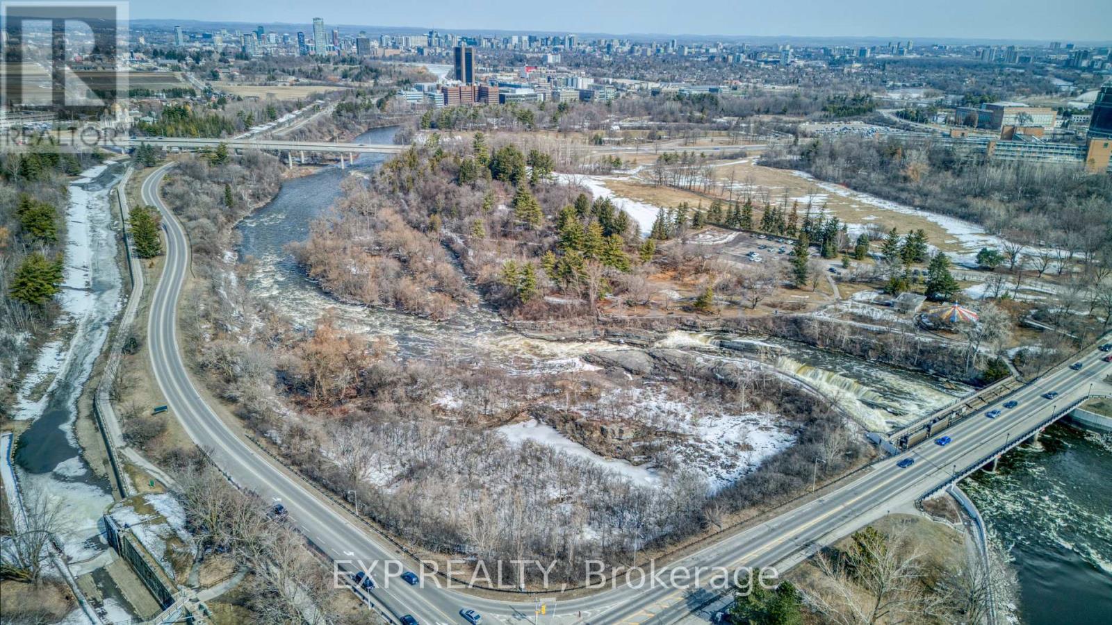 1201 - 1380 PRINCE OF WALES DRIVE — photo 42