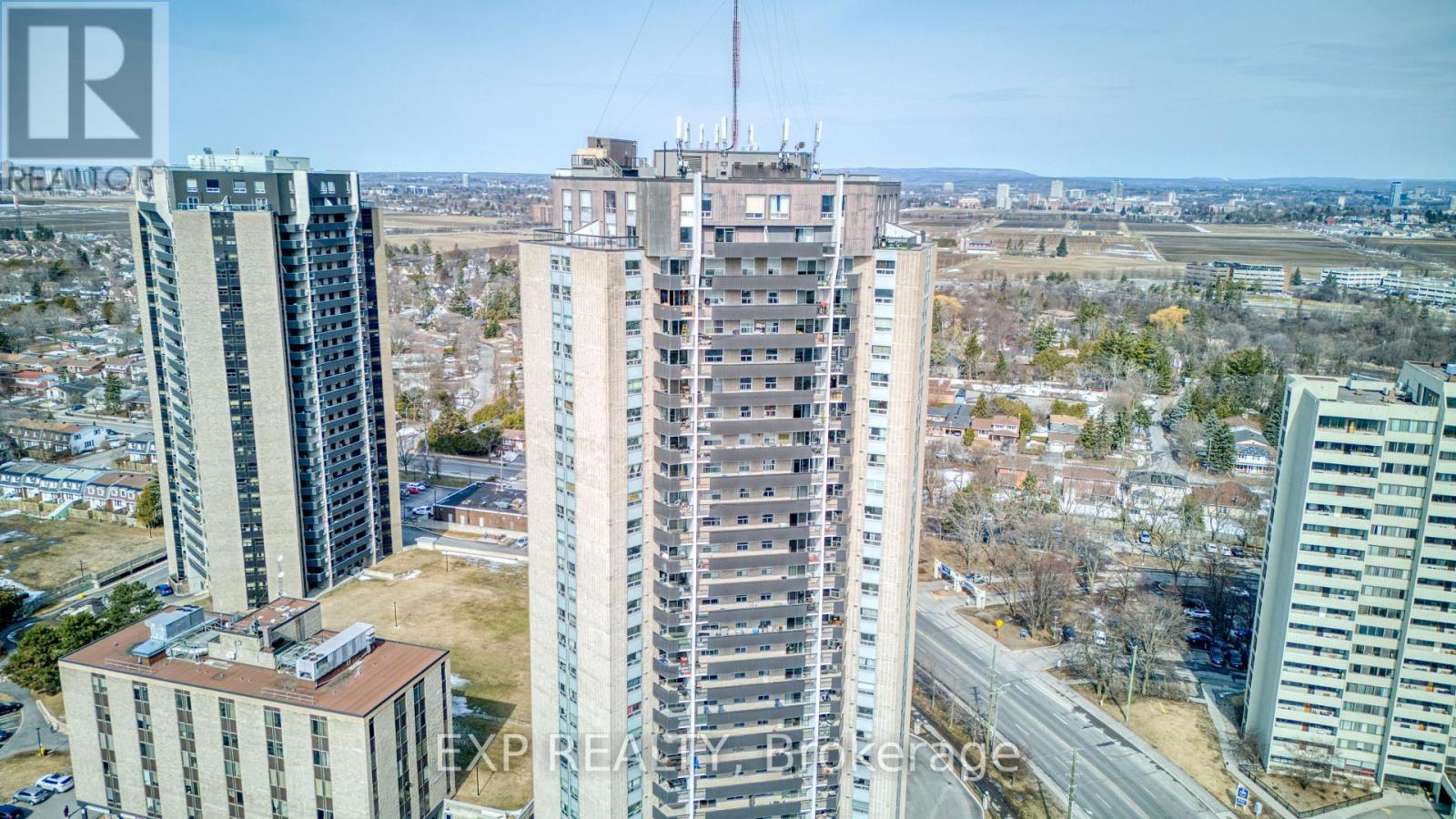 1201 - 1380 PRINCE OF WALES DRIVE — photo 38