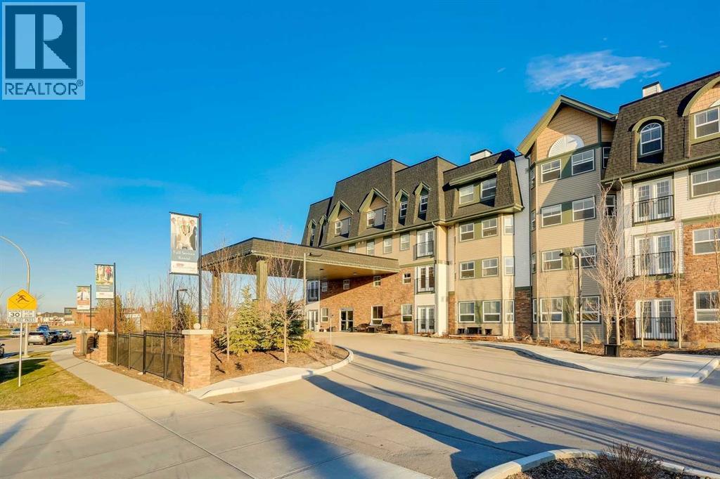 Single Family House for Sale in   Eversyde Avenue SW Evergreen Calgary 