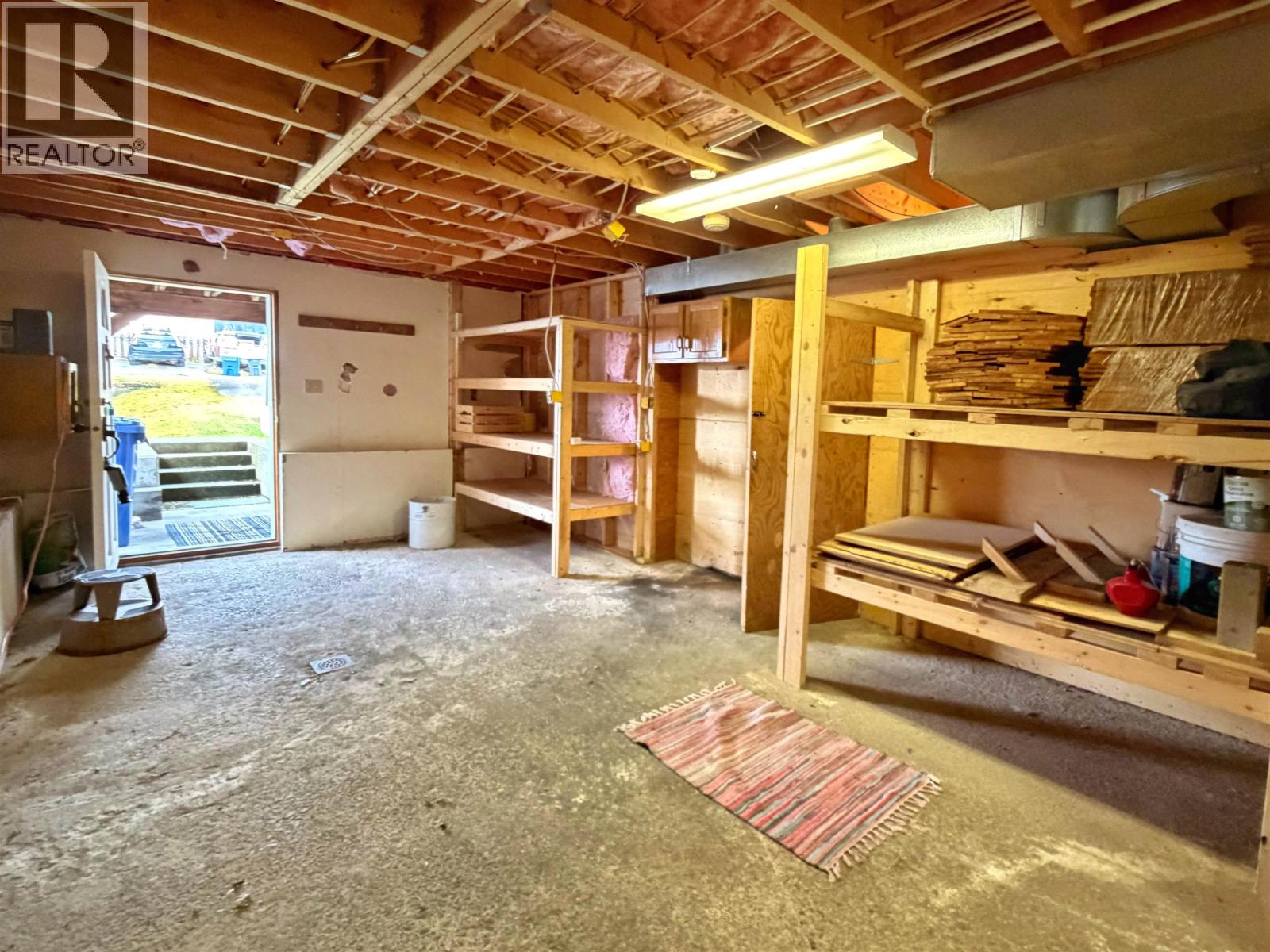 419 E 6TH AVENUE - 13