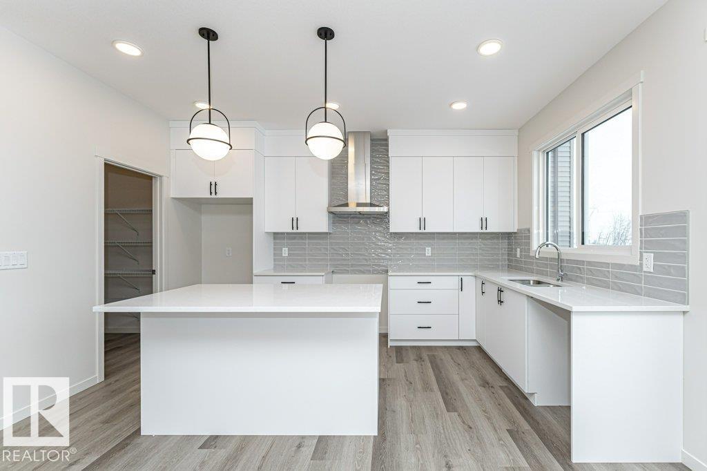 6298 180 AV NW - 3