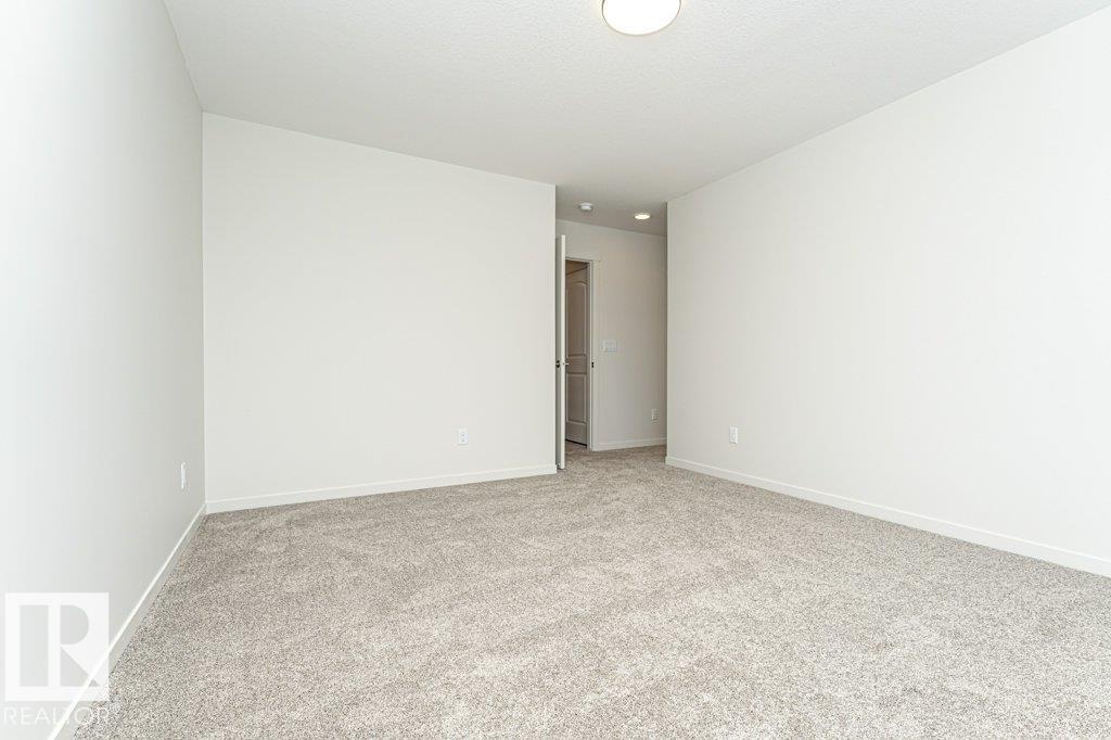 6298 180 AV NW - 23