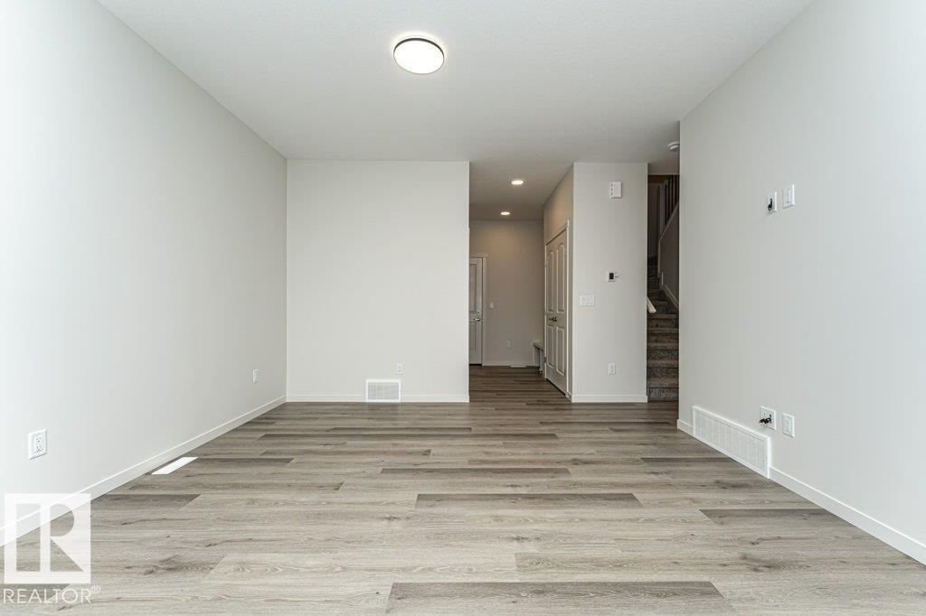 6298 180 AV NW - 6