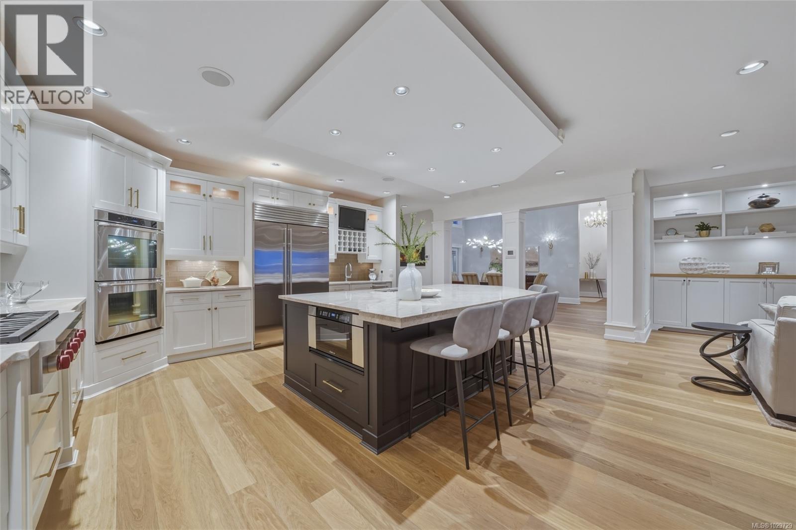 2226 Arbutus Rd, Saanich