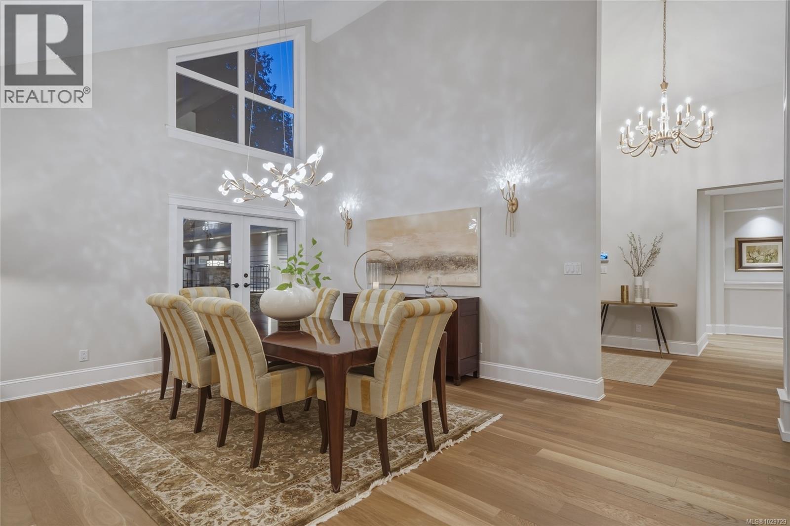 2226 Arbutus Rd, Saanich