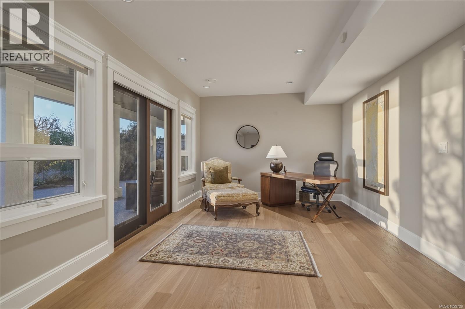 2226 Arbutus Rd, Saanich