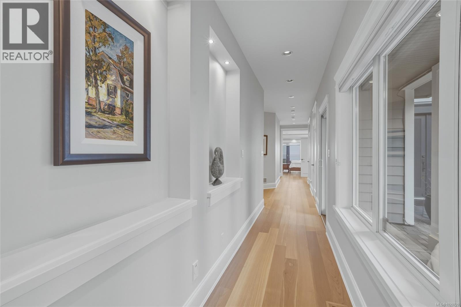 2226 Arbutus Rd, Saanich