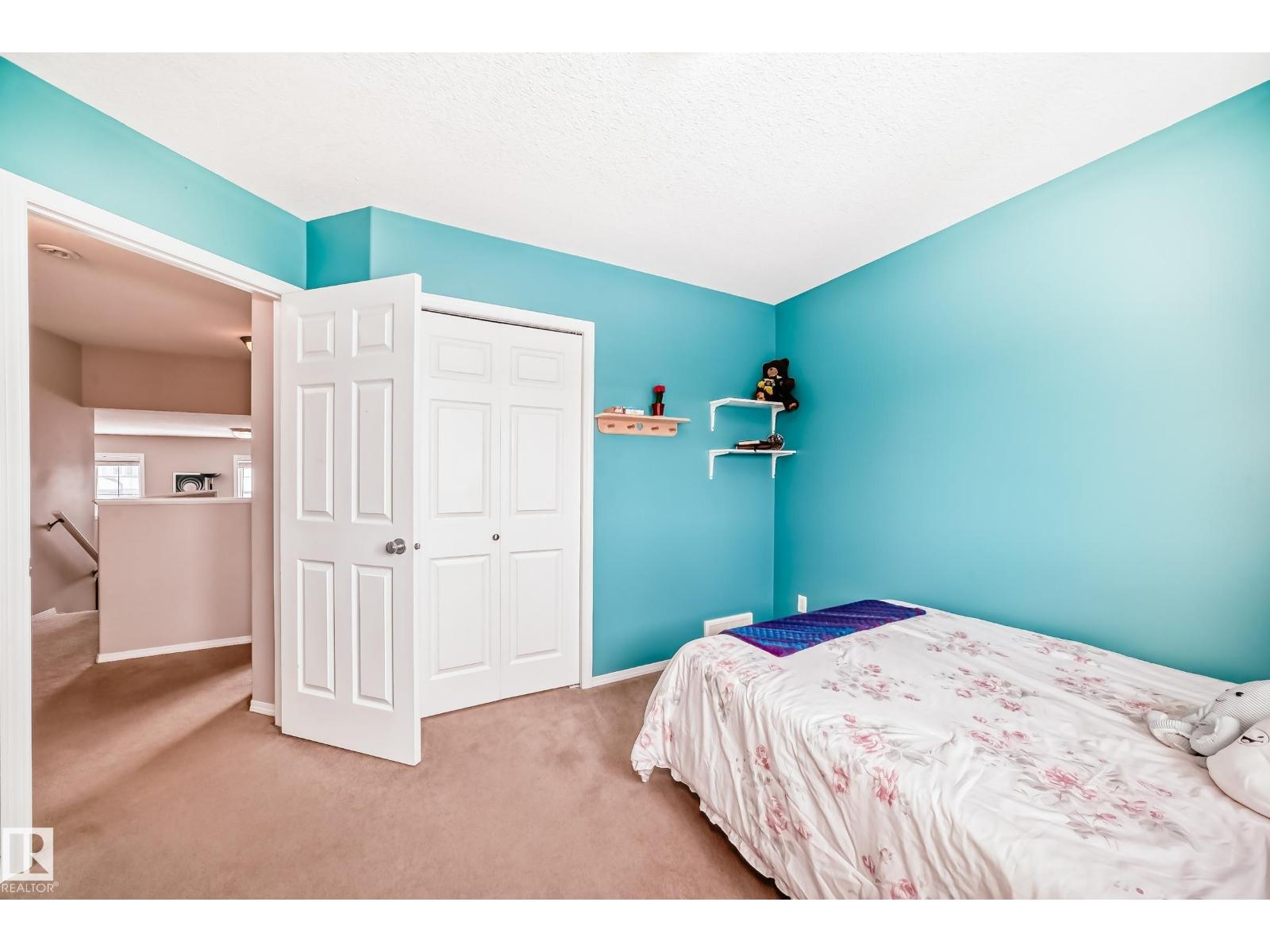 3132 33 AV NW - 32