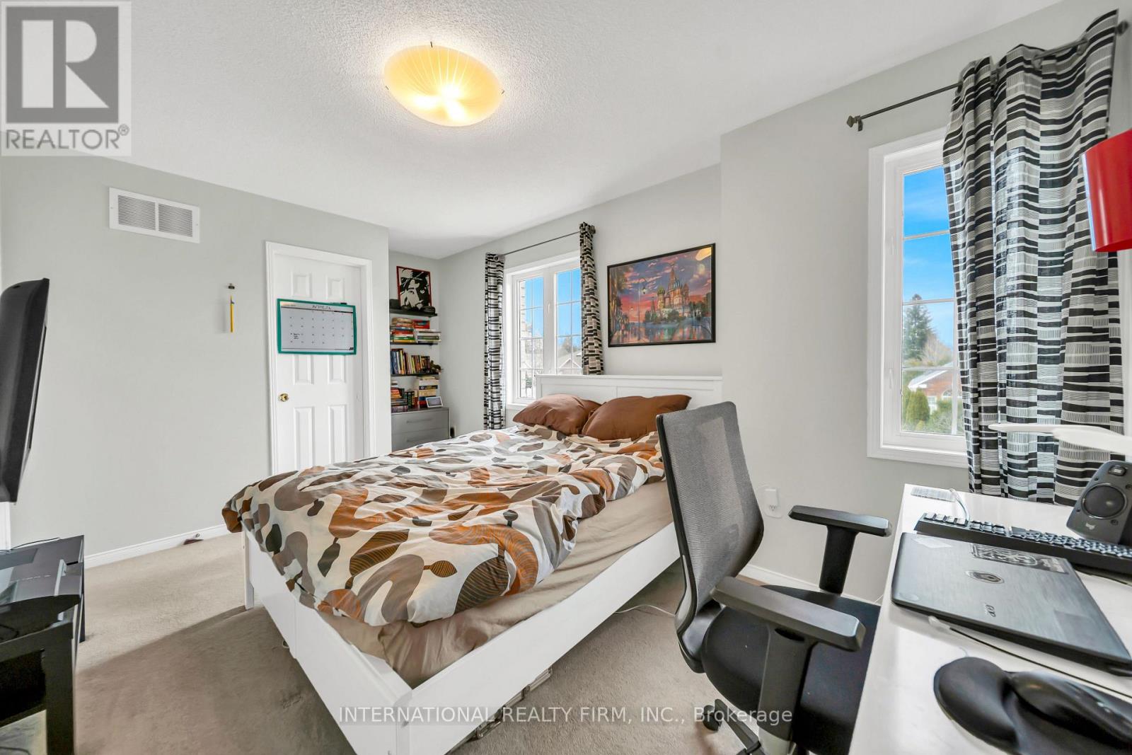 45 NAUGHTON DRIVE, Richmond Hill (Westbrook), Ontario