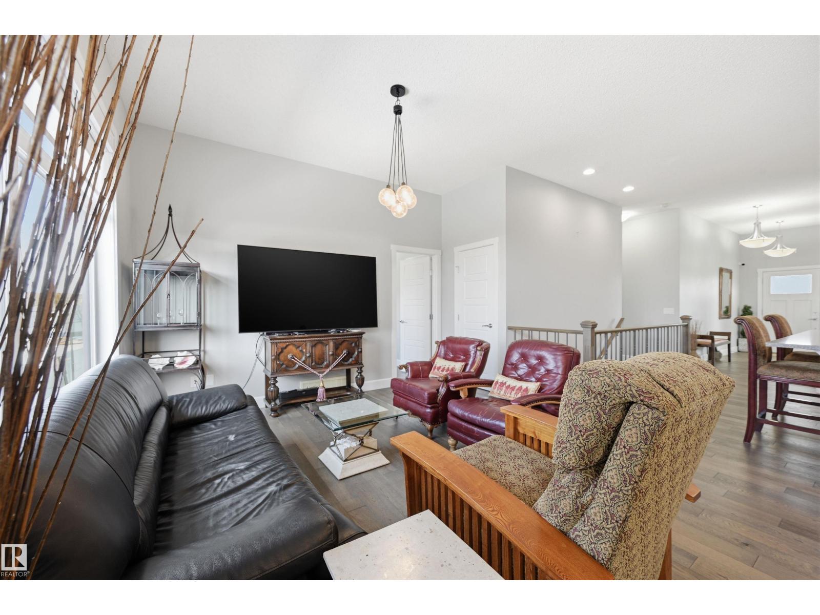 #1 103 ALLARD LI SW, Edmonton