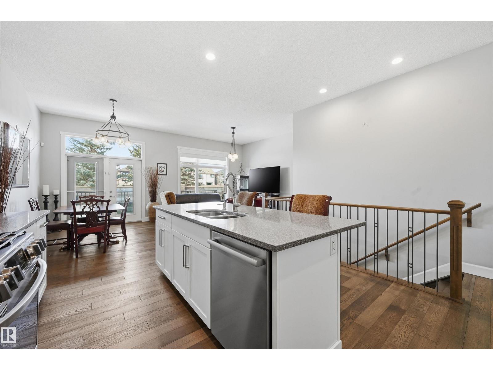 #1 103 ALLARD LI SW, Edmonton