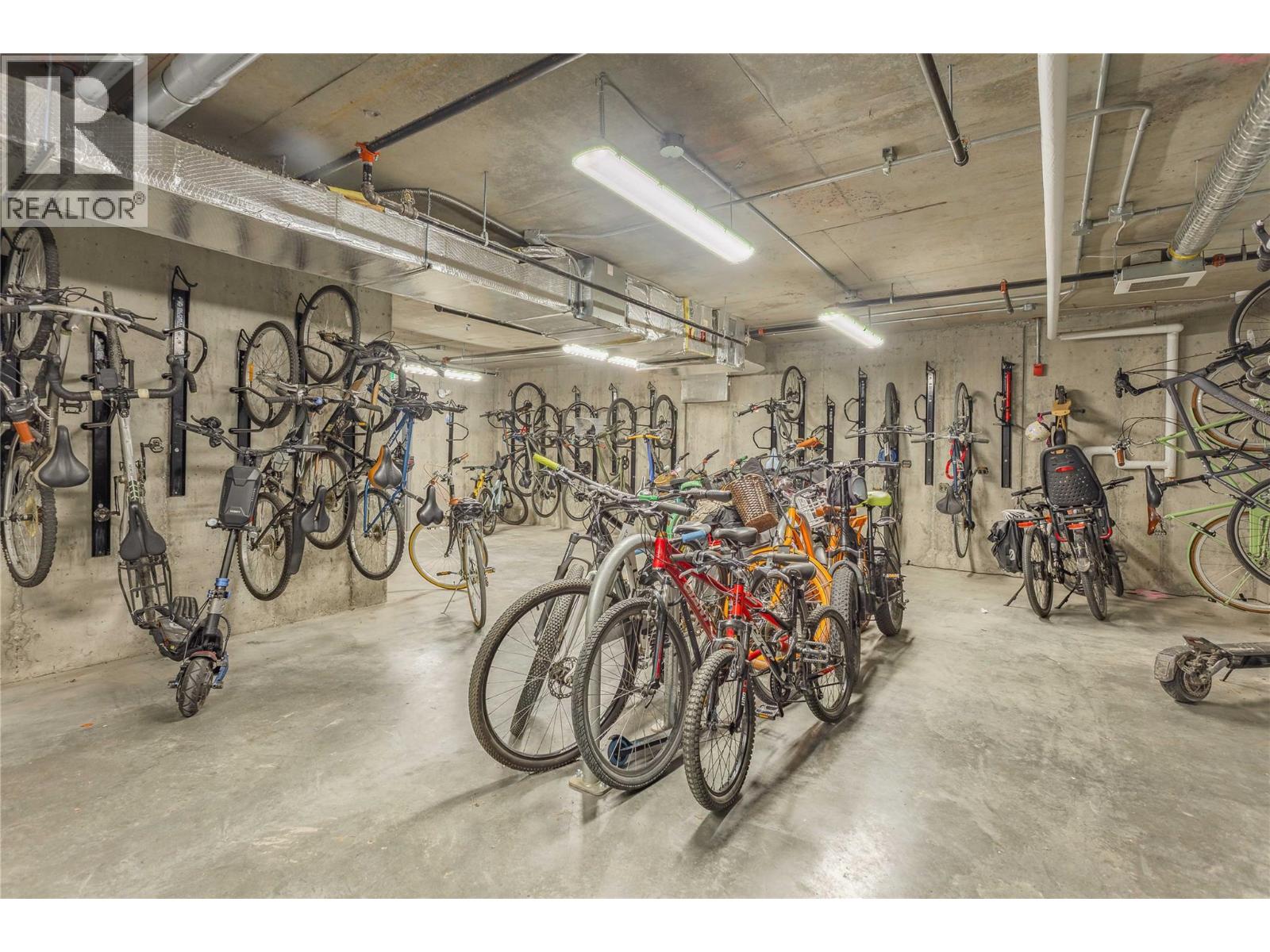 3634 Mission Springs Drive Unit# 404, Kelowna