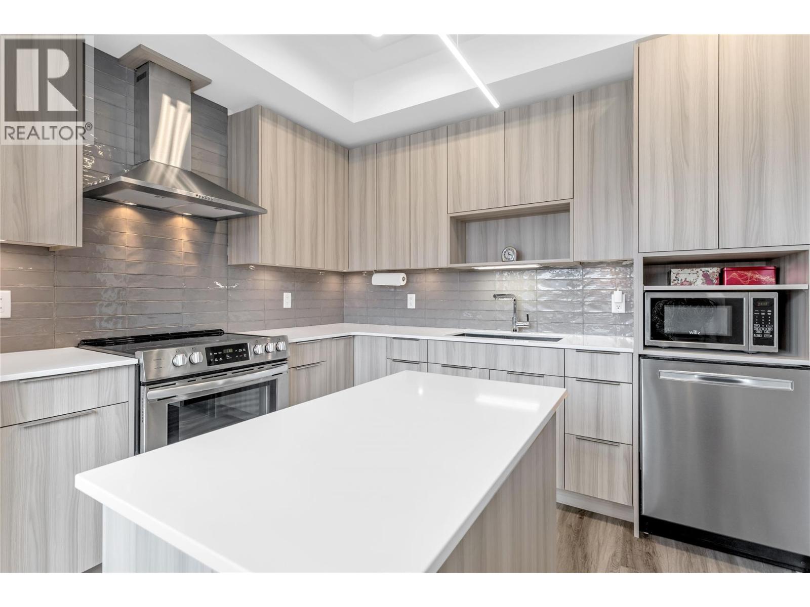 3634 Mission Springs Drive Unit# 404, Kelowna