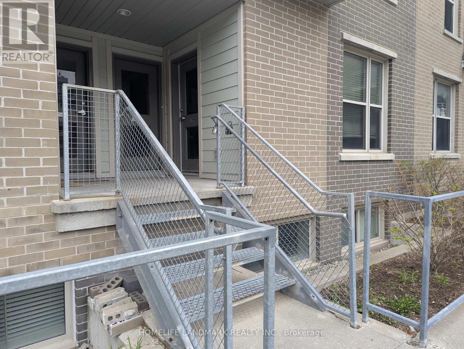 #T102 62 BALSAM STREET - 1