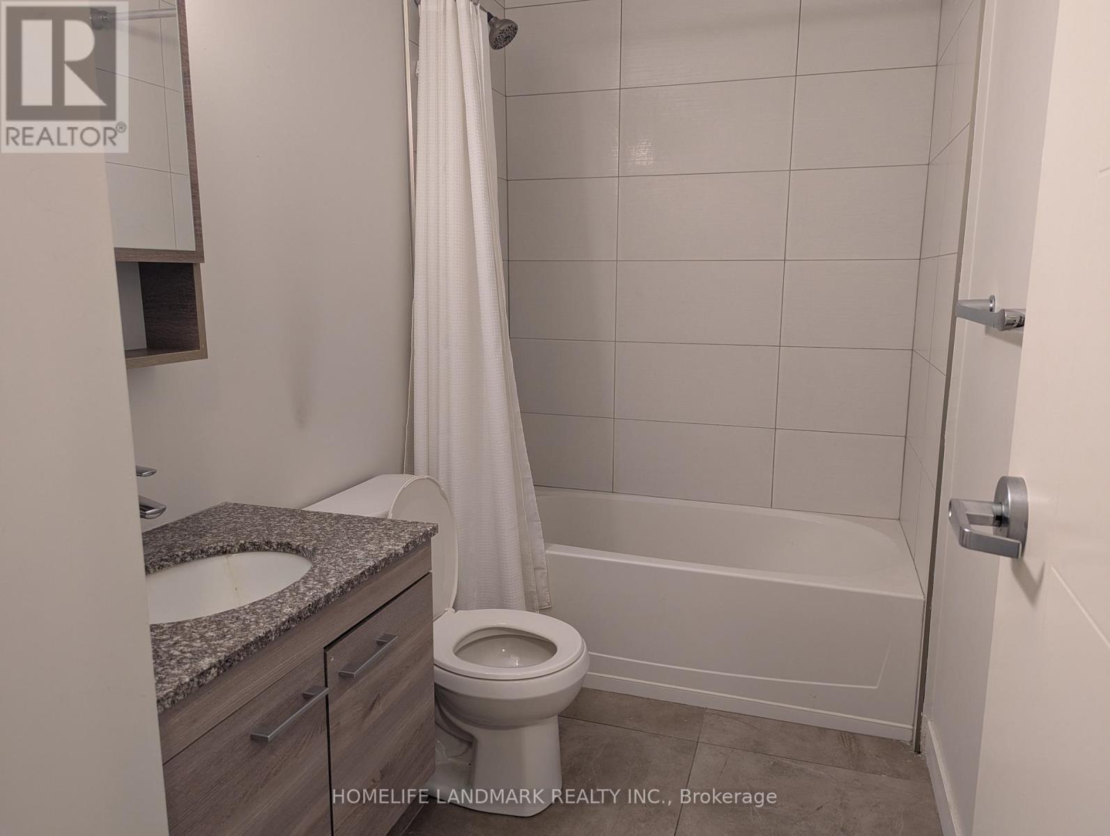 #T102 62 BALSAM STREET - 39
