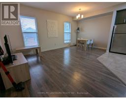 Bathroom - T102 - 62 Balsam Street, Waterloo, ON N2L3H2 Photo 6