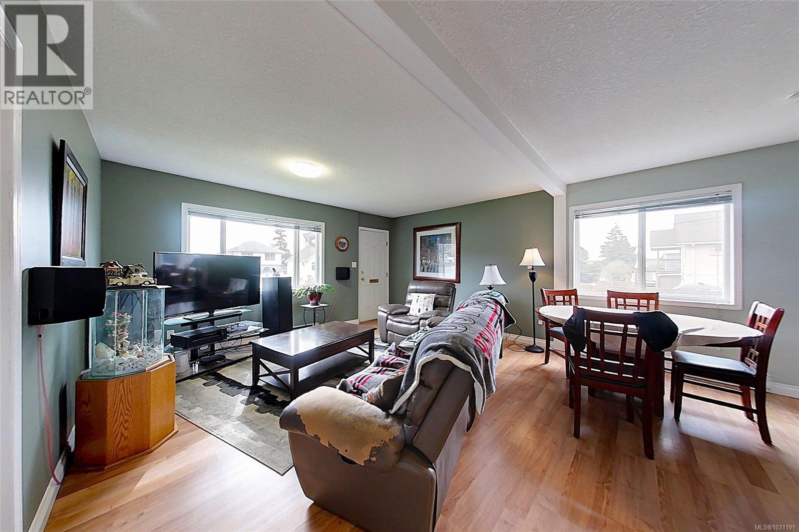 4469 Lathom Rd - 5