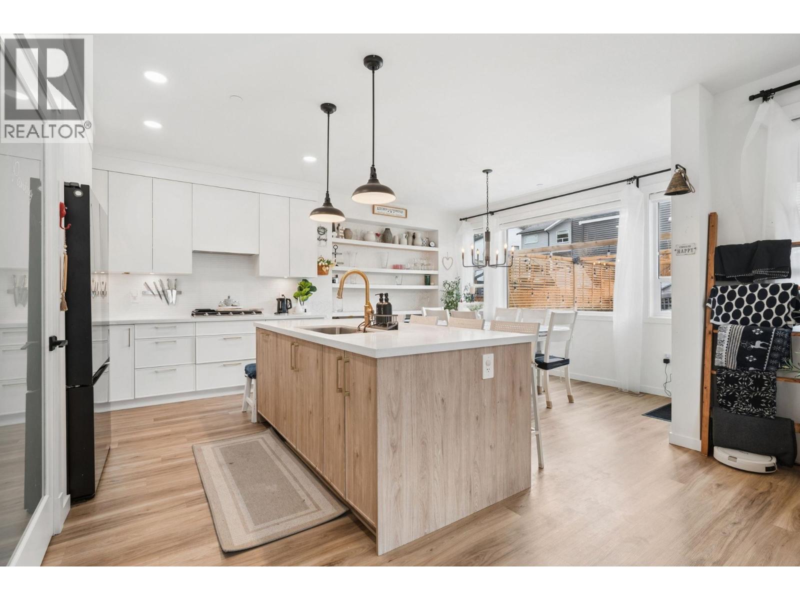 11238 250B STREET, Maple Ridge