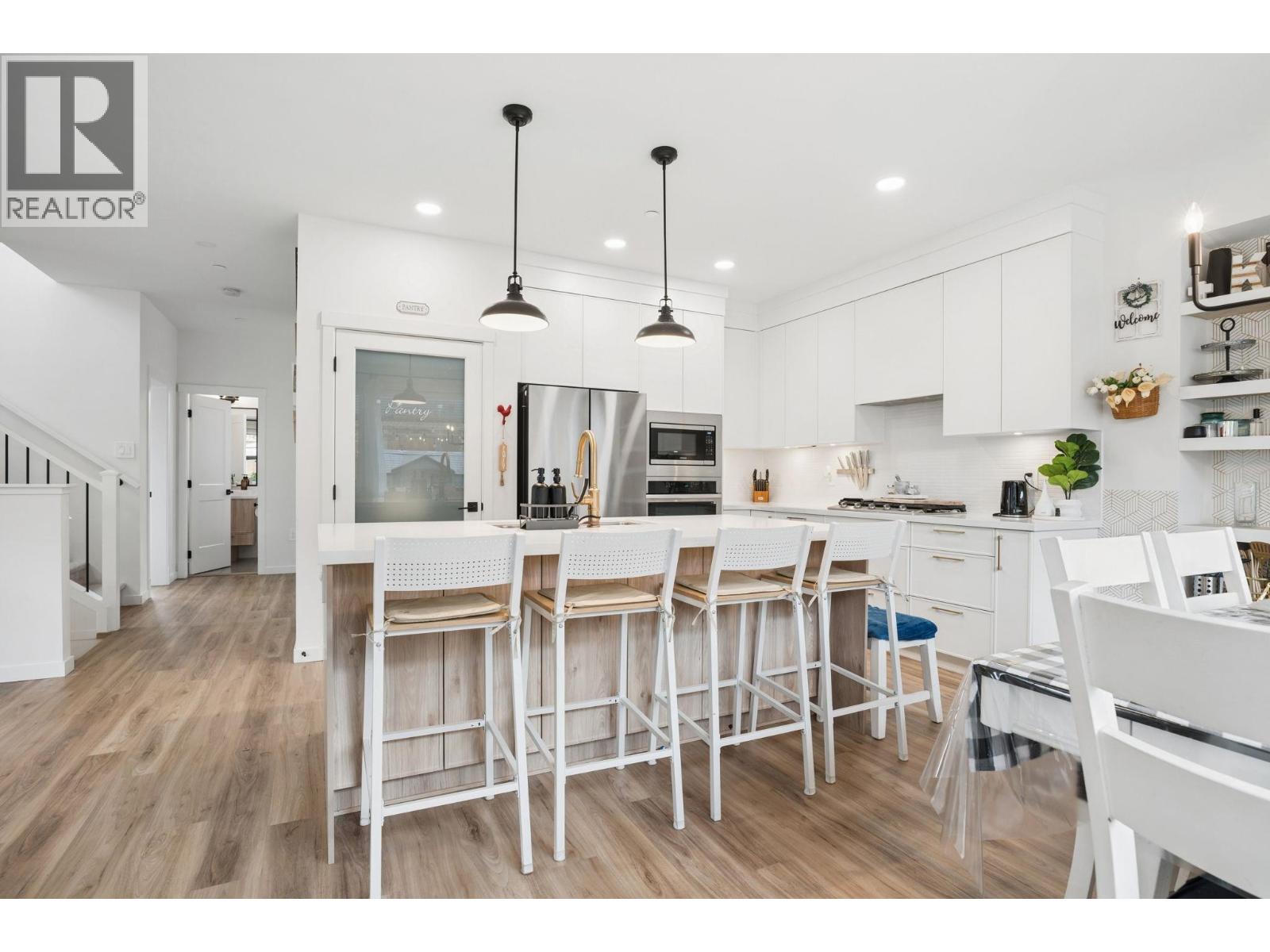 11238 250B STREET, Maple Ridge