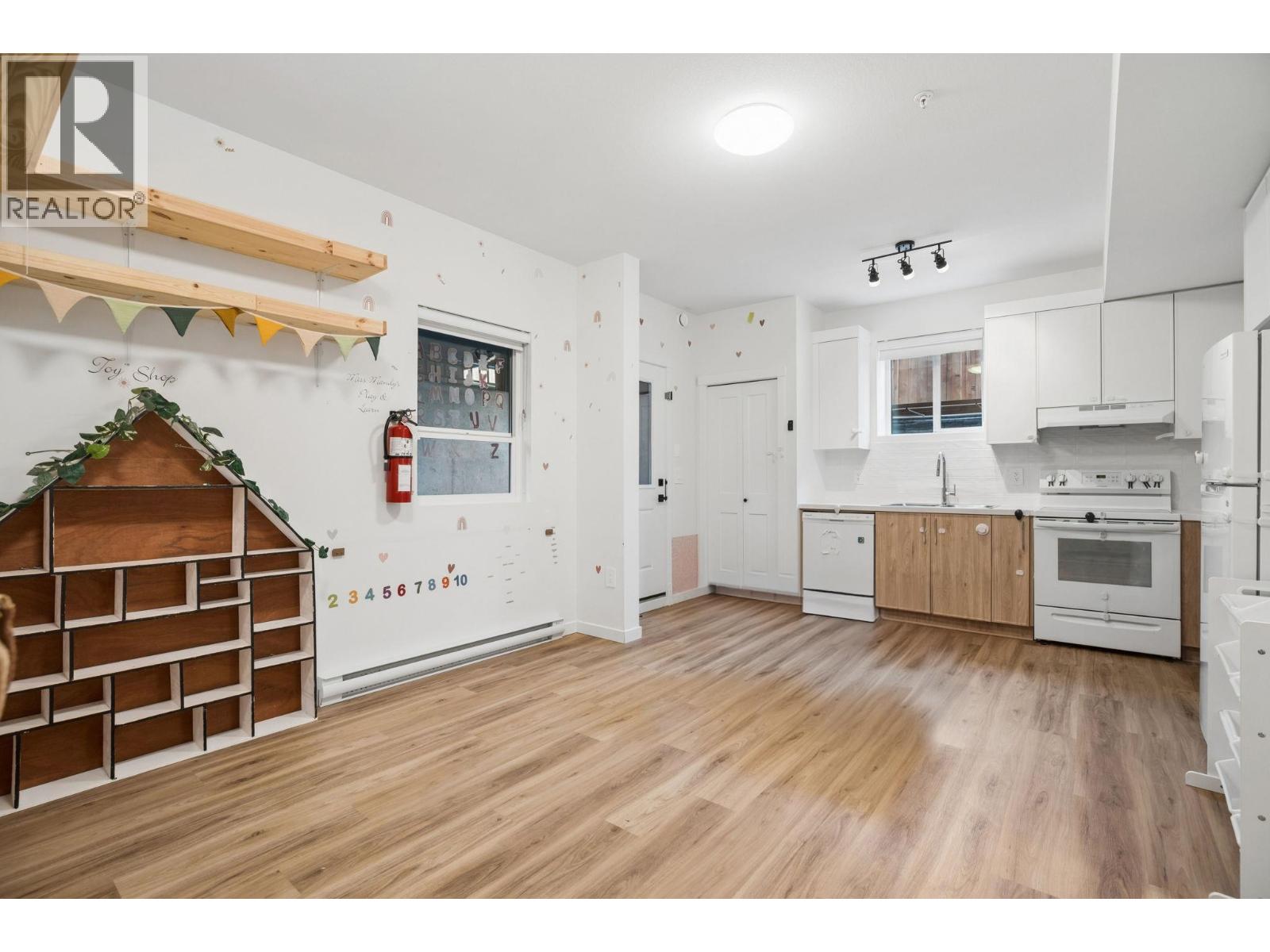 11238 250B STREET, Maple Ridge