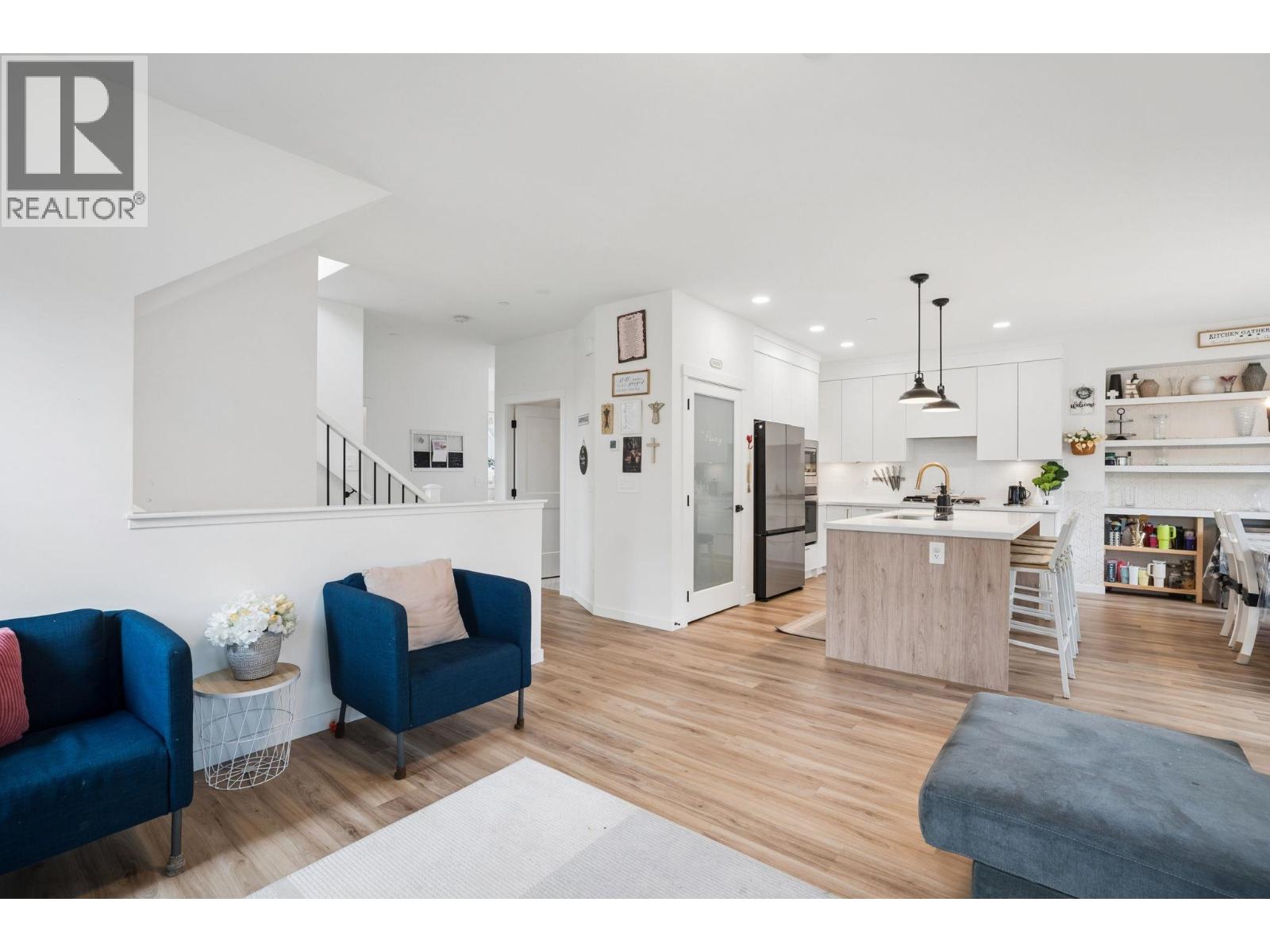 11238 250B STREET, Maple Ridge