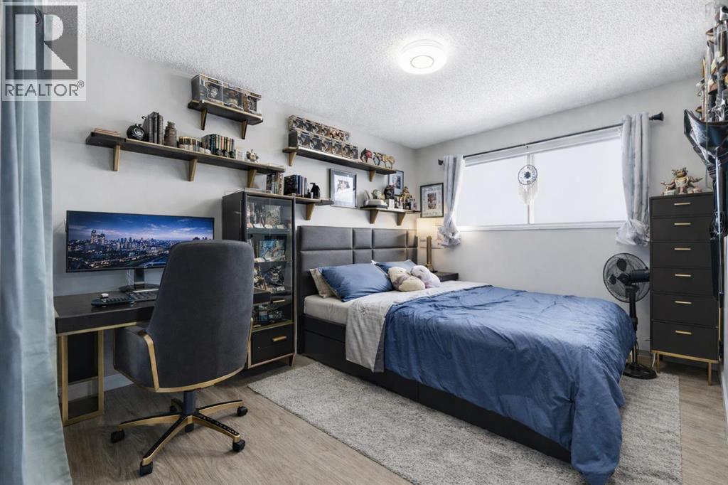 
          3911 1 Street Northeast
            <br/>
            <span>Calgary</span>
            , 
            <span>AB</span>
             <span>T2E3E2</span>
         - Photo 7