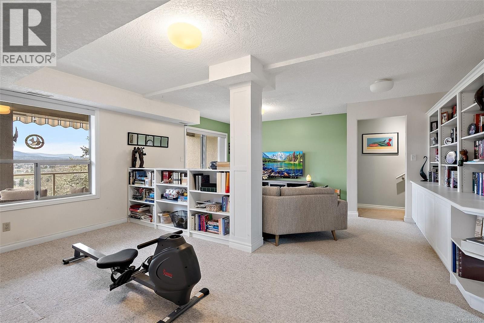 13 4300 Stoneywood Lane, Saanich