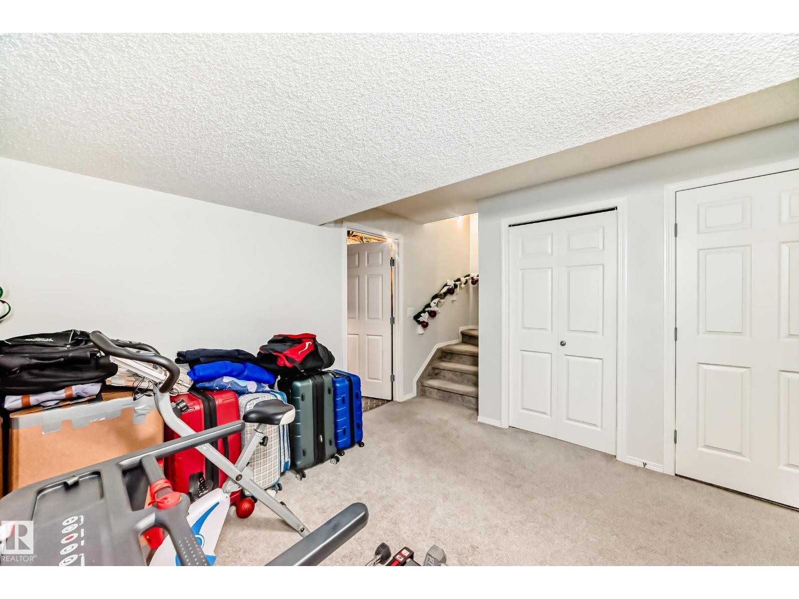 19303 27 AV NW - 34
