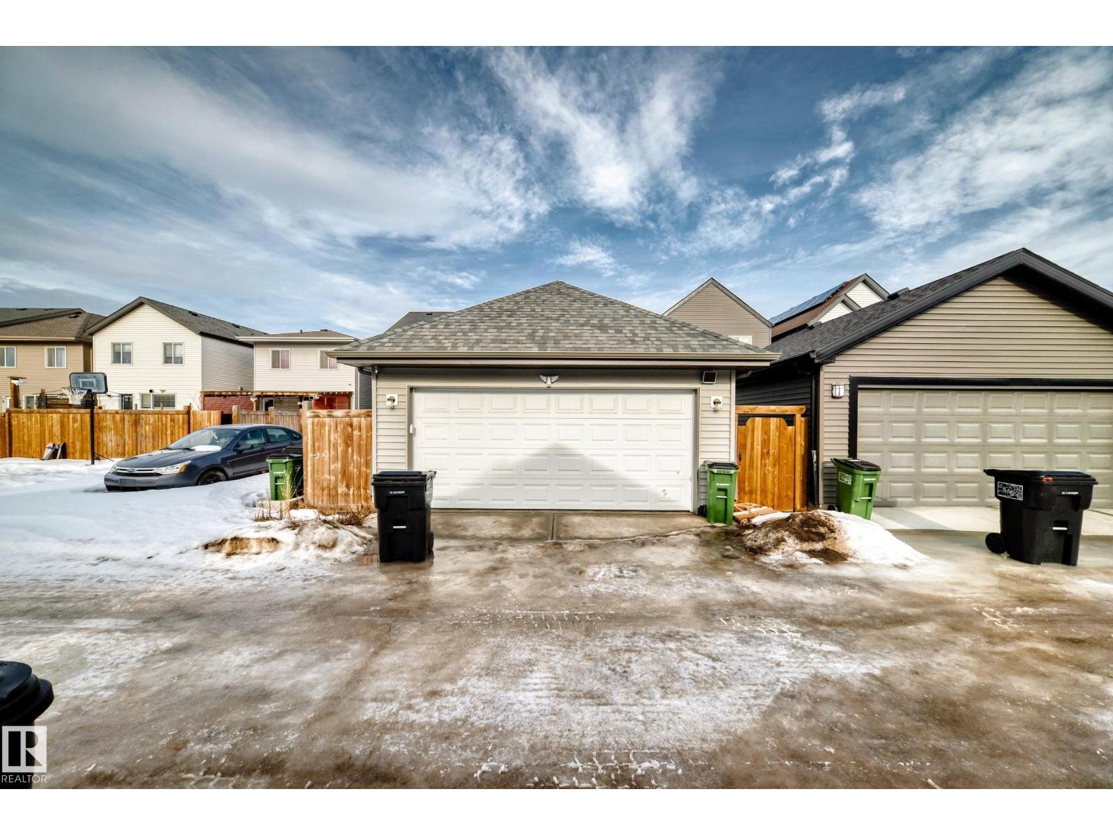 19303 27 AV NW - 43